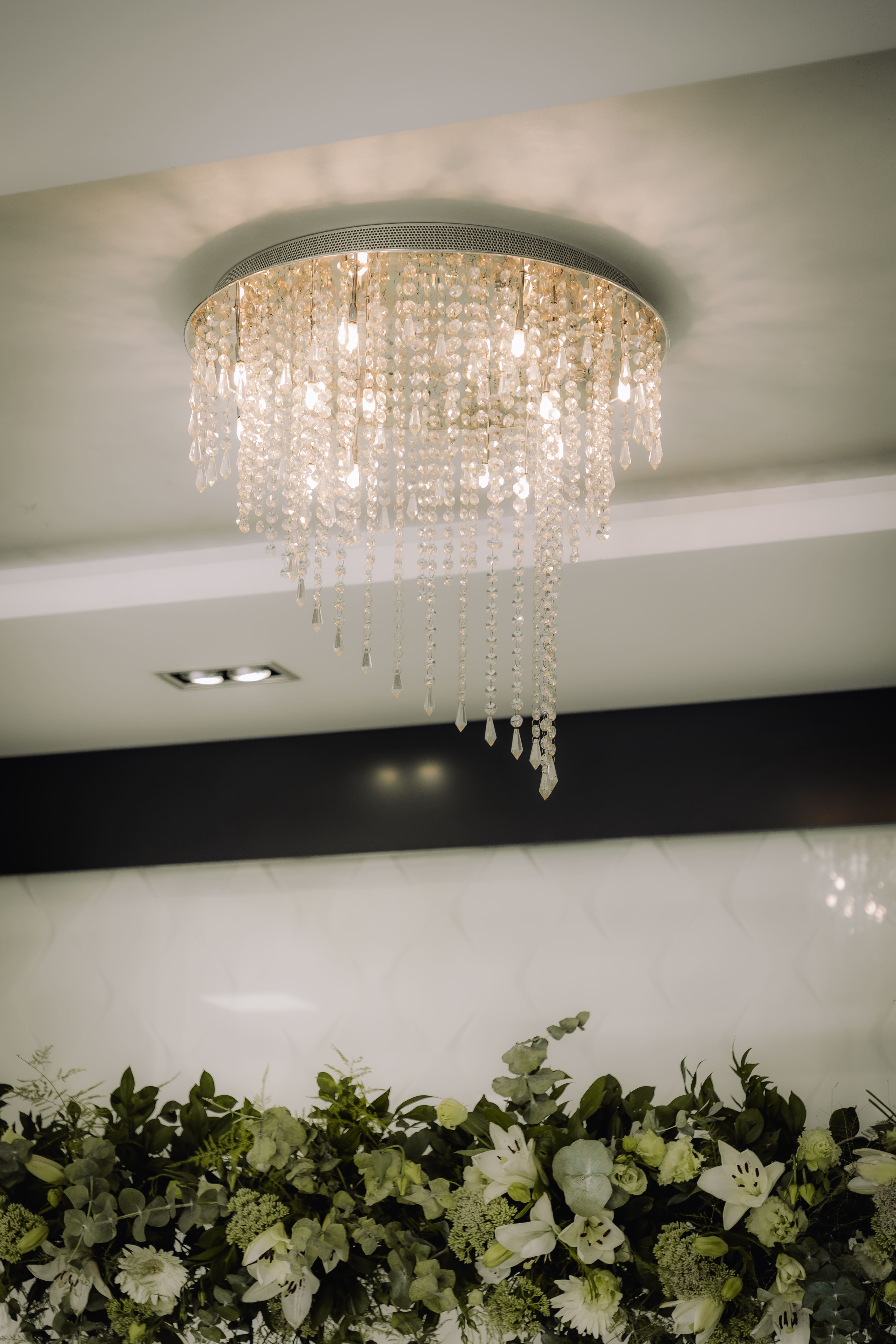 mladenci sala luster